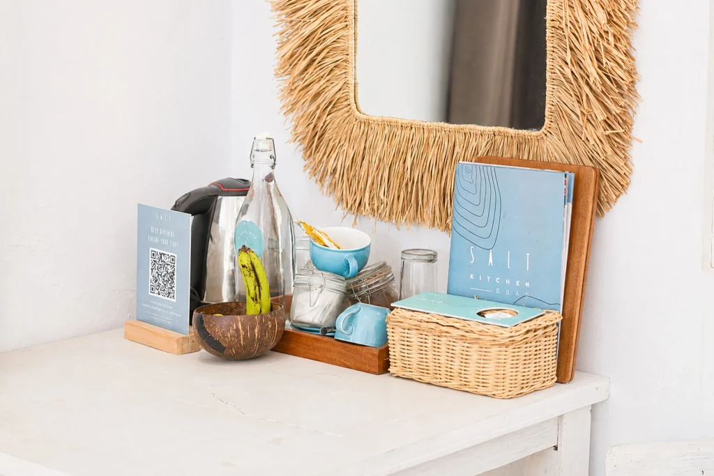 Budget beachfront refreshment station at Little SALT