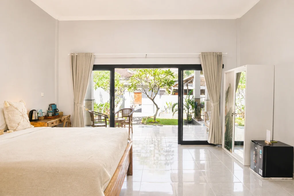 Garden Room bedroom facing garden at Little SALT