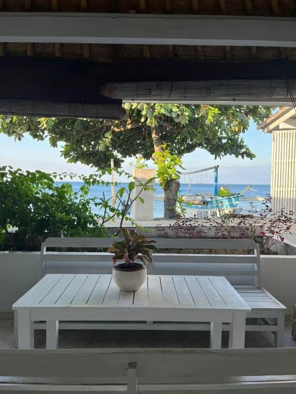 Seaview studio apartment terrace sea view at SALT Bali